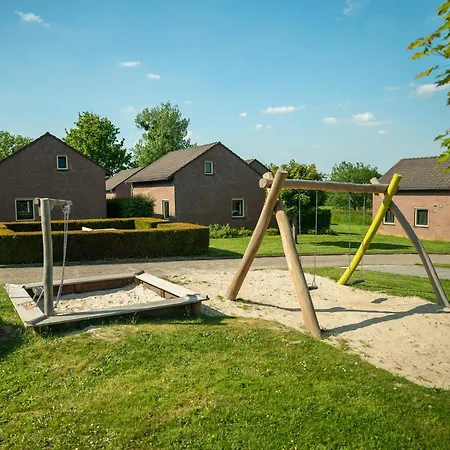 With Sauna, 8km Of The Drielandenpunt Holiday home Vijlen